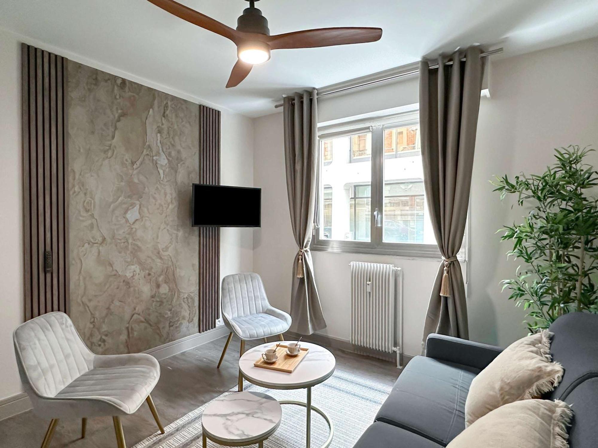 Elegant Escape Near Arc De Triomphe Appartement Parijs Buitenkant foto