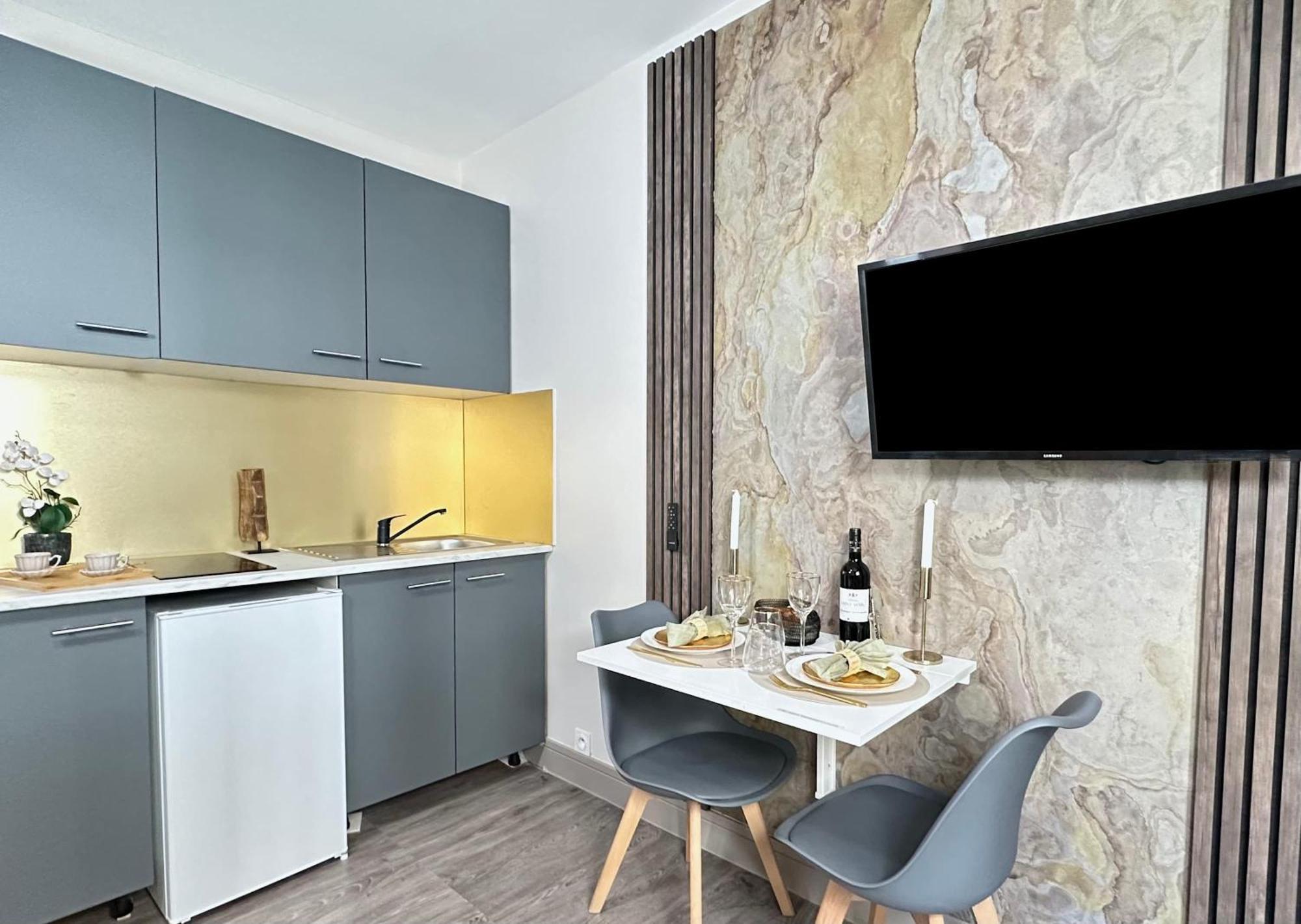 Elegant Escape Near Arc De Triomphe Appartement Parijs Buitenkant foto